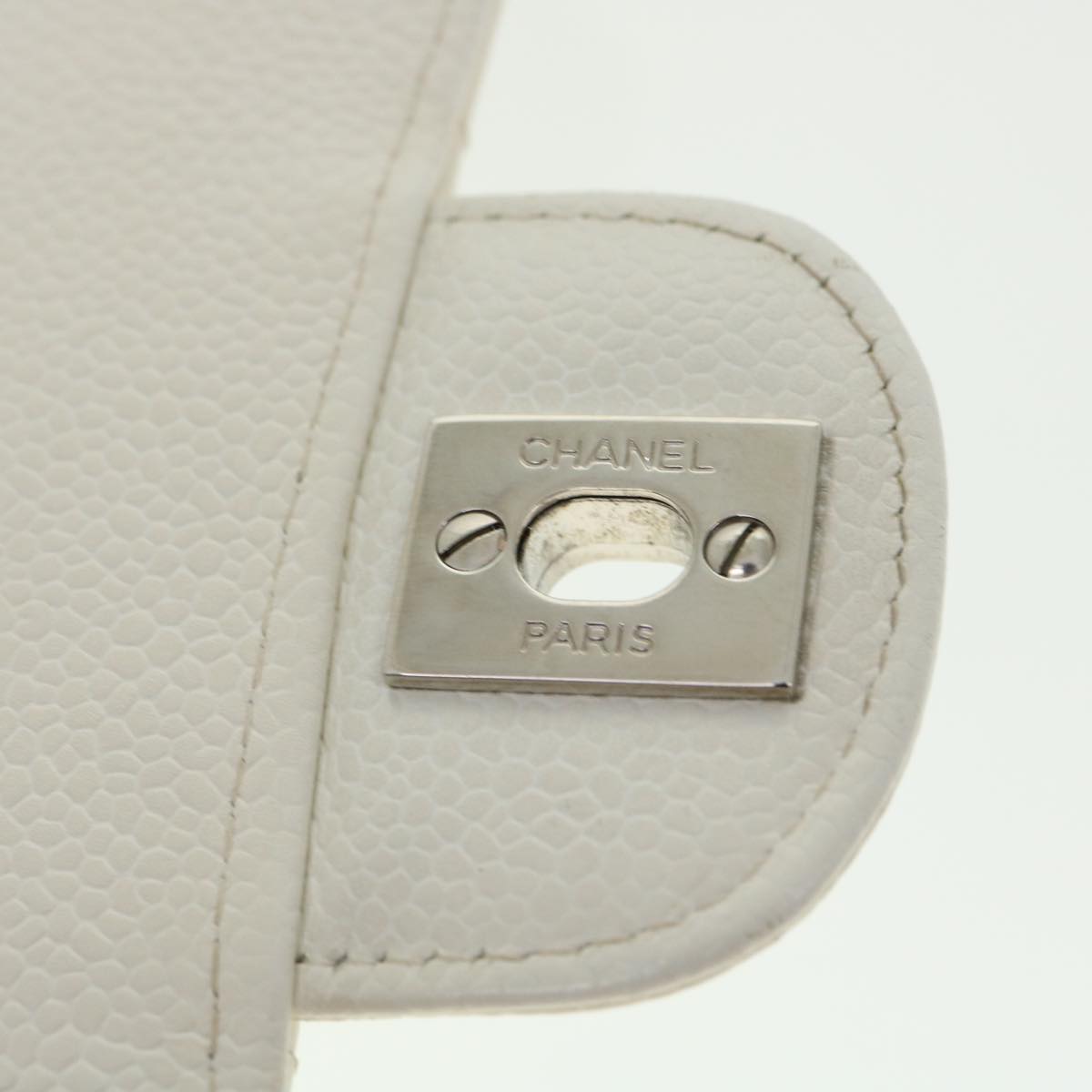 Chanel Classic Flap Bag Medium Style