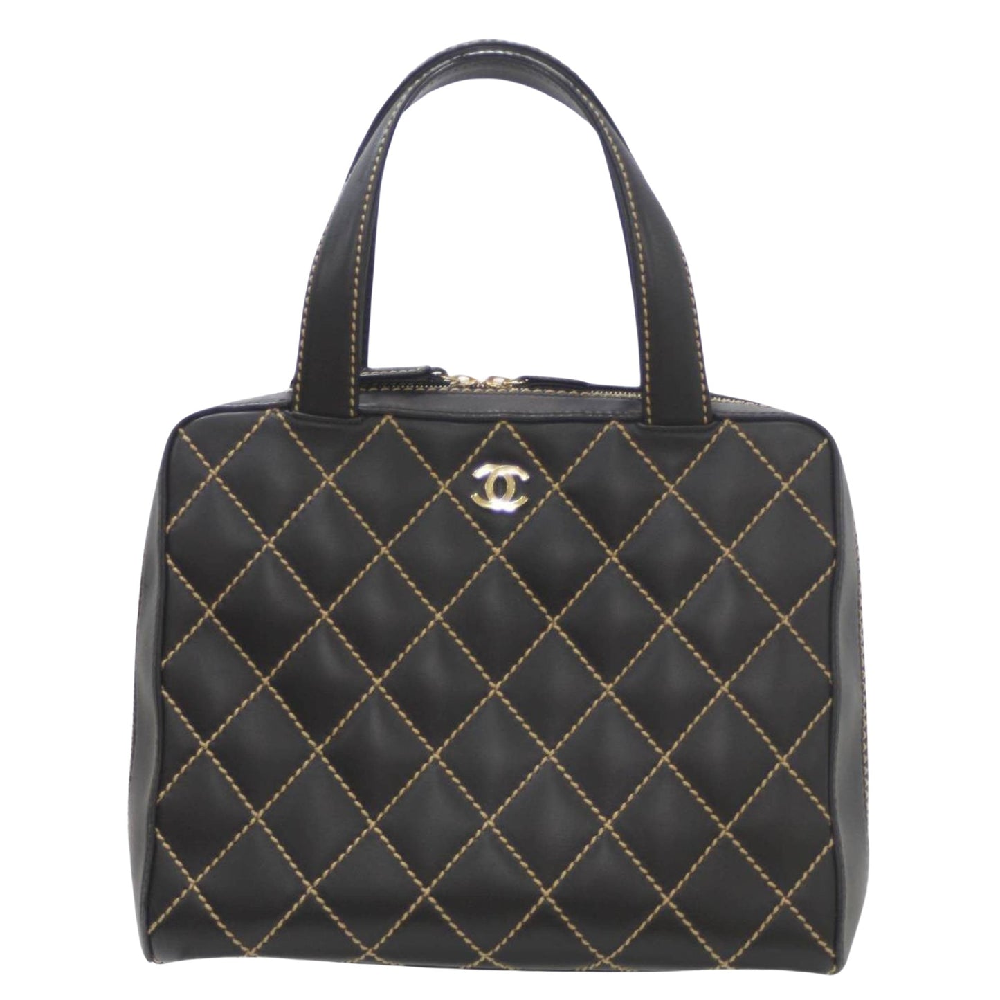 Chanel Diamond Quilted Handbag