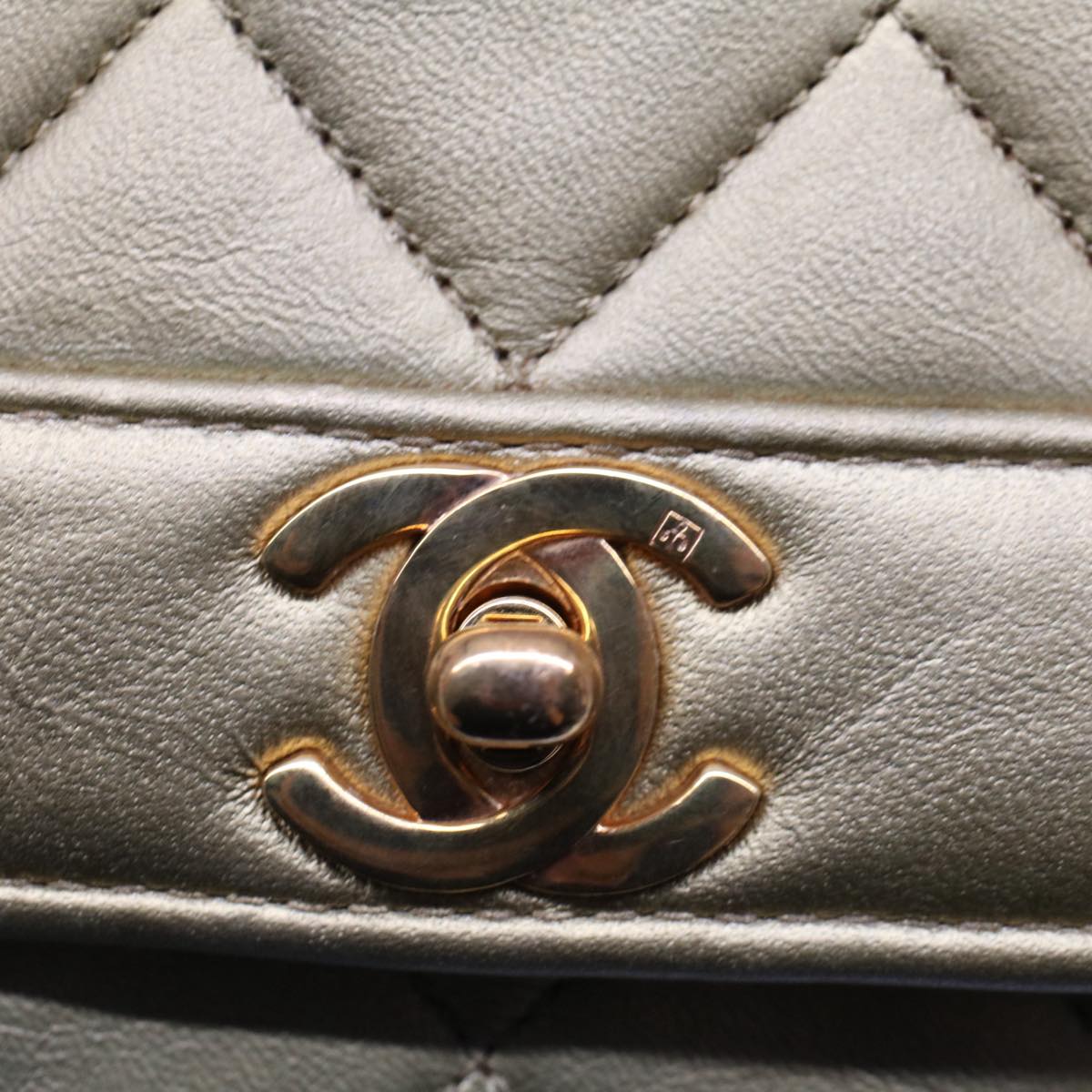 Chanel Vintage Quilted Shoulder Bag Gold