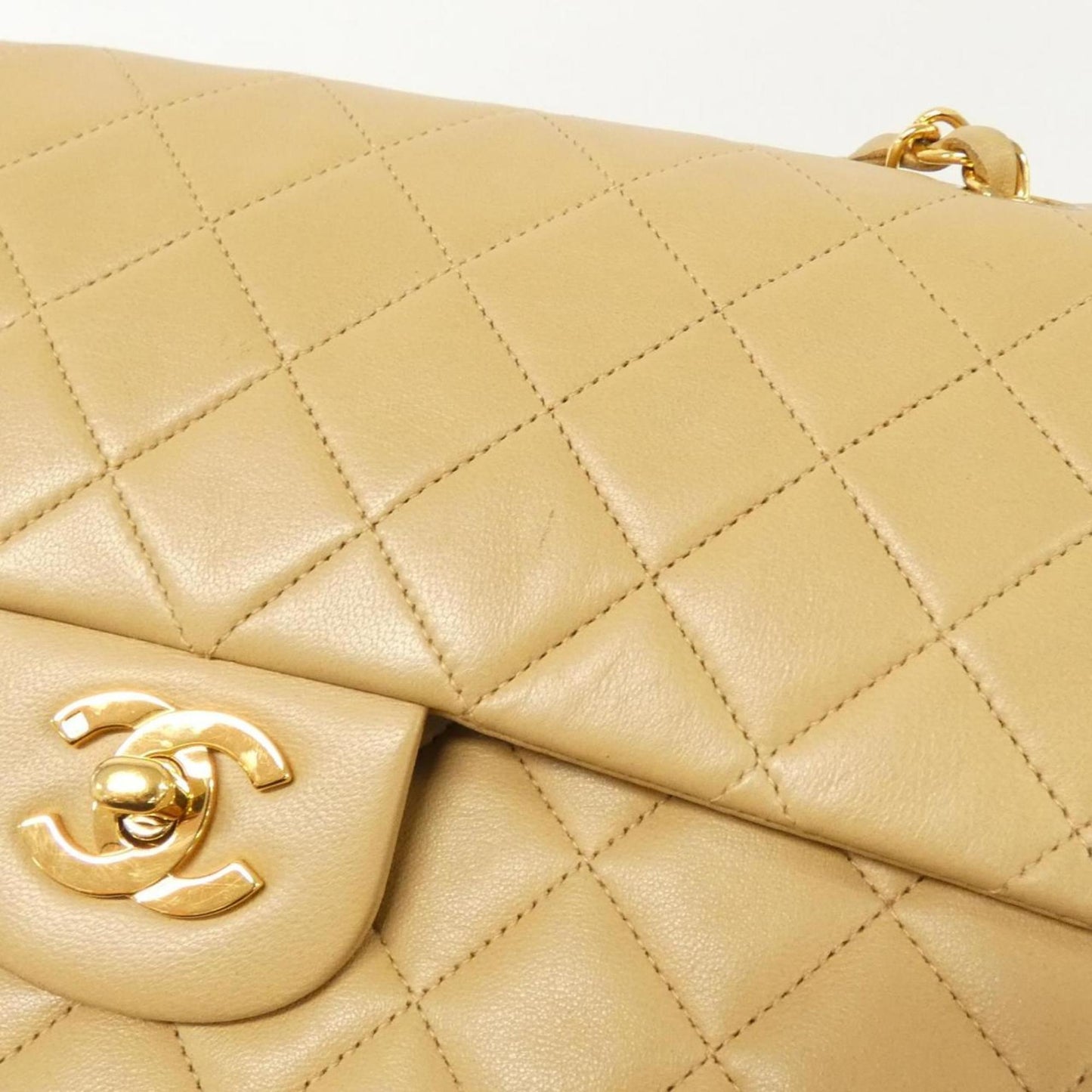 Chanel Classic Flap Bag Medium Quilted Lambskin