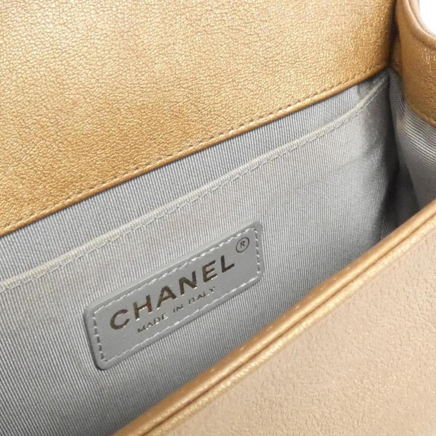 Chanel Luxurious Leather Boy Bag with Box and Dust Bag