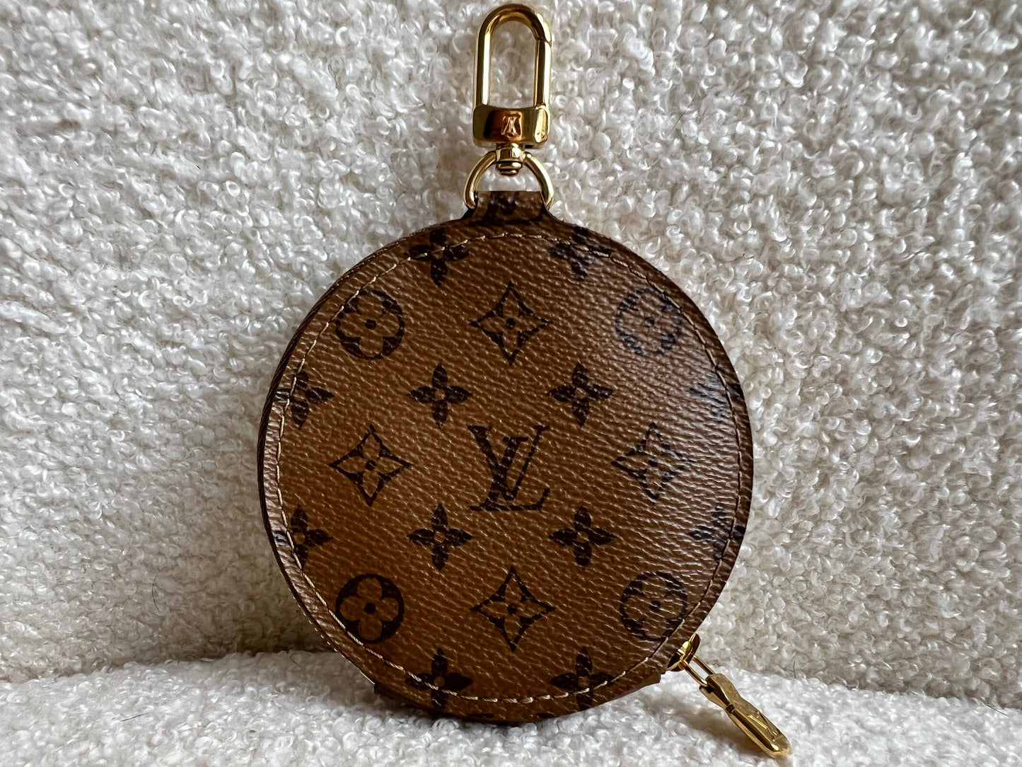 Louis Vuitton Round Coin Purse Monogram