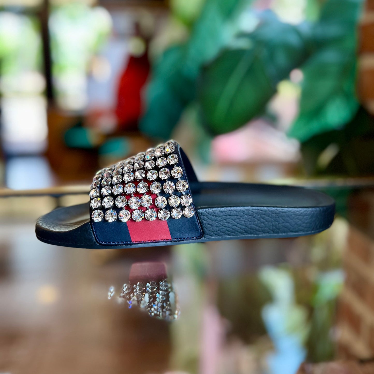GUCCI Sylvie Web Accent Leather Slides SZ 37