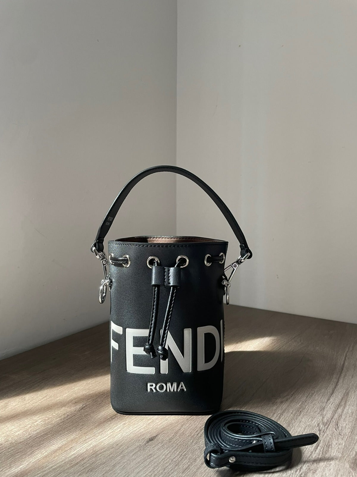 EN - New Arrival Bags FEI 049