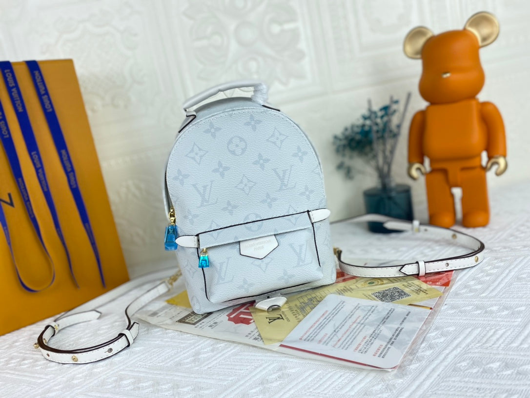 EN - New Arrival Bags LUV 469