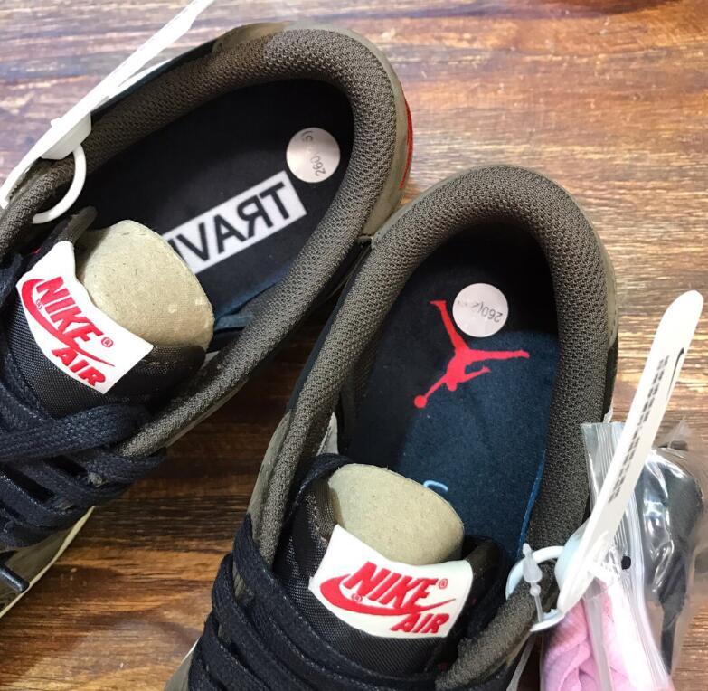 SAMC - NKE Shoes - 1832