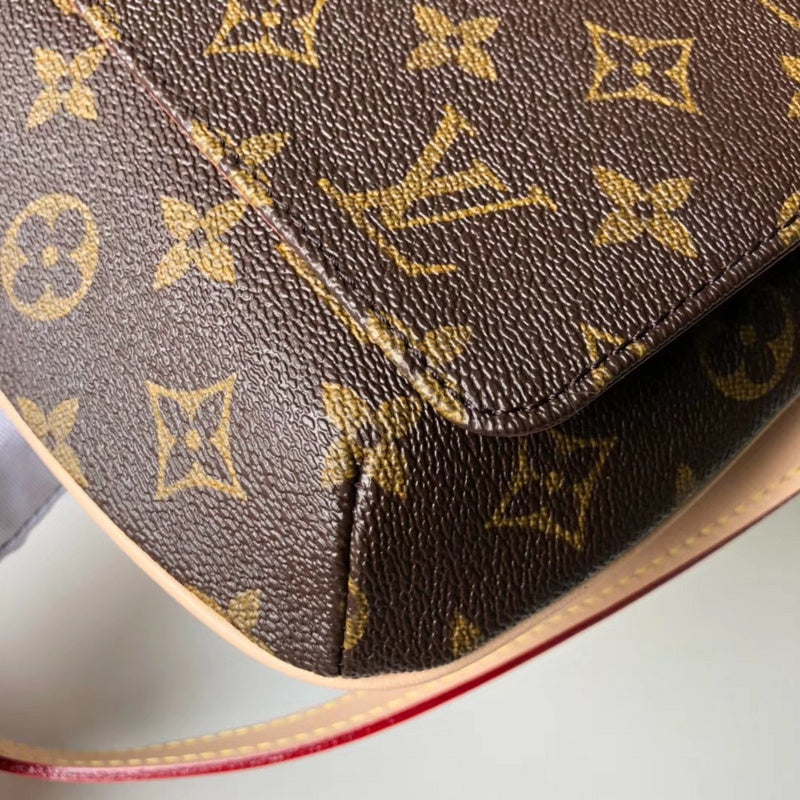 LOV2 Bags - Luxurious Bags  2620