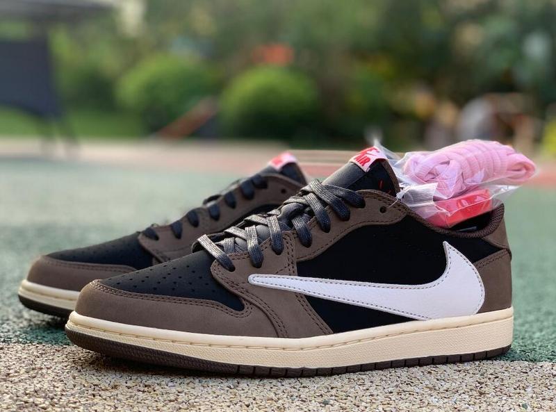 SAMC - NKE Shoes - 1536