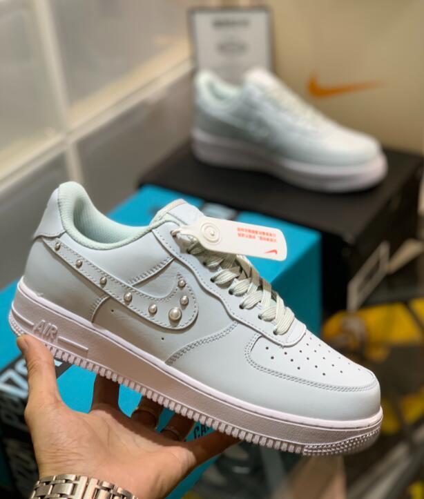 SAMC - NKE Shoes - 709
