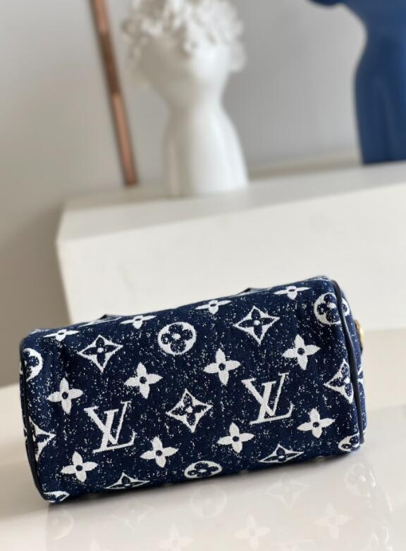 SAMC - LOV Bags - 1943