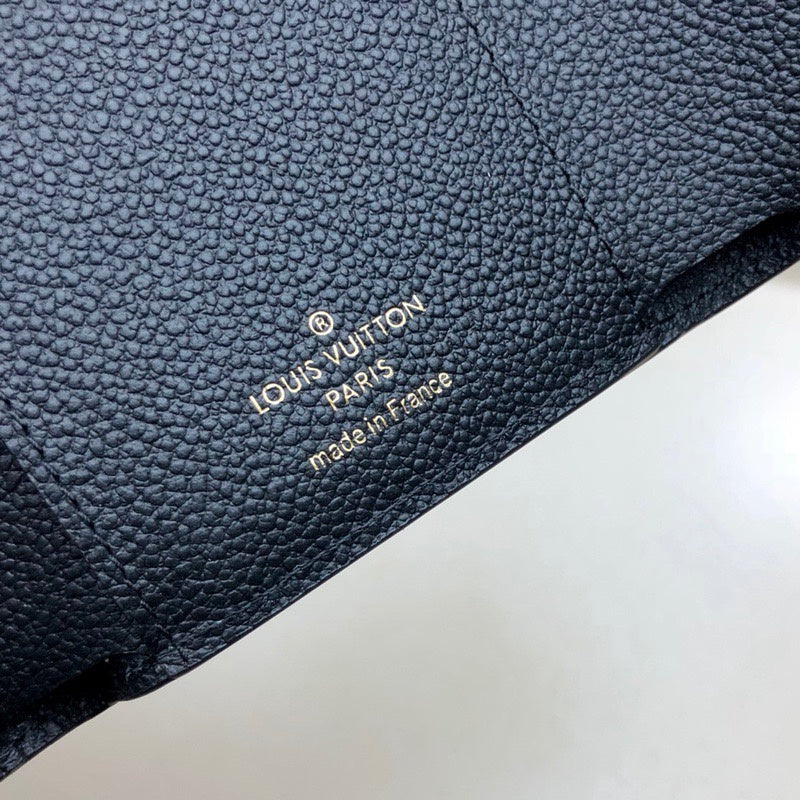 LOV2 Bags - Luxurious Bags  2034