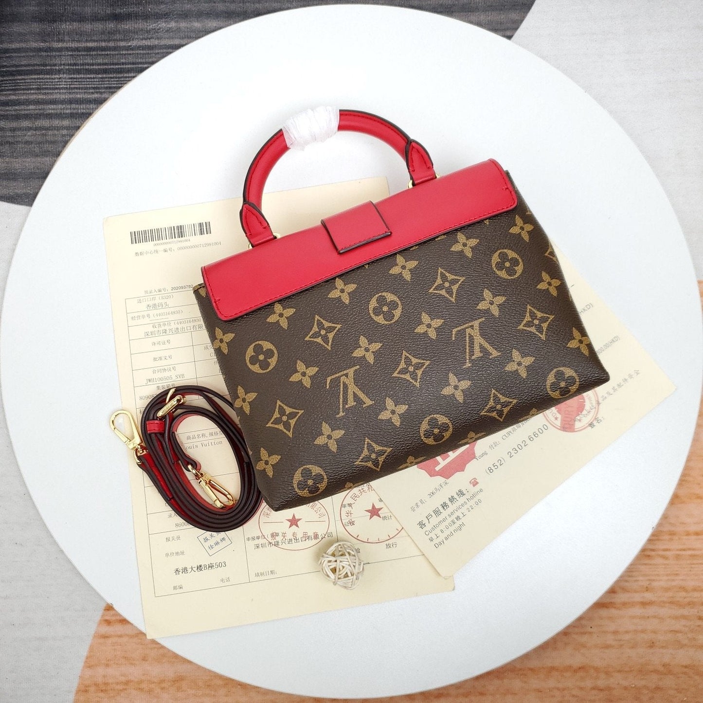 EN - New Arrival Bags LUV 215