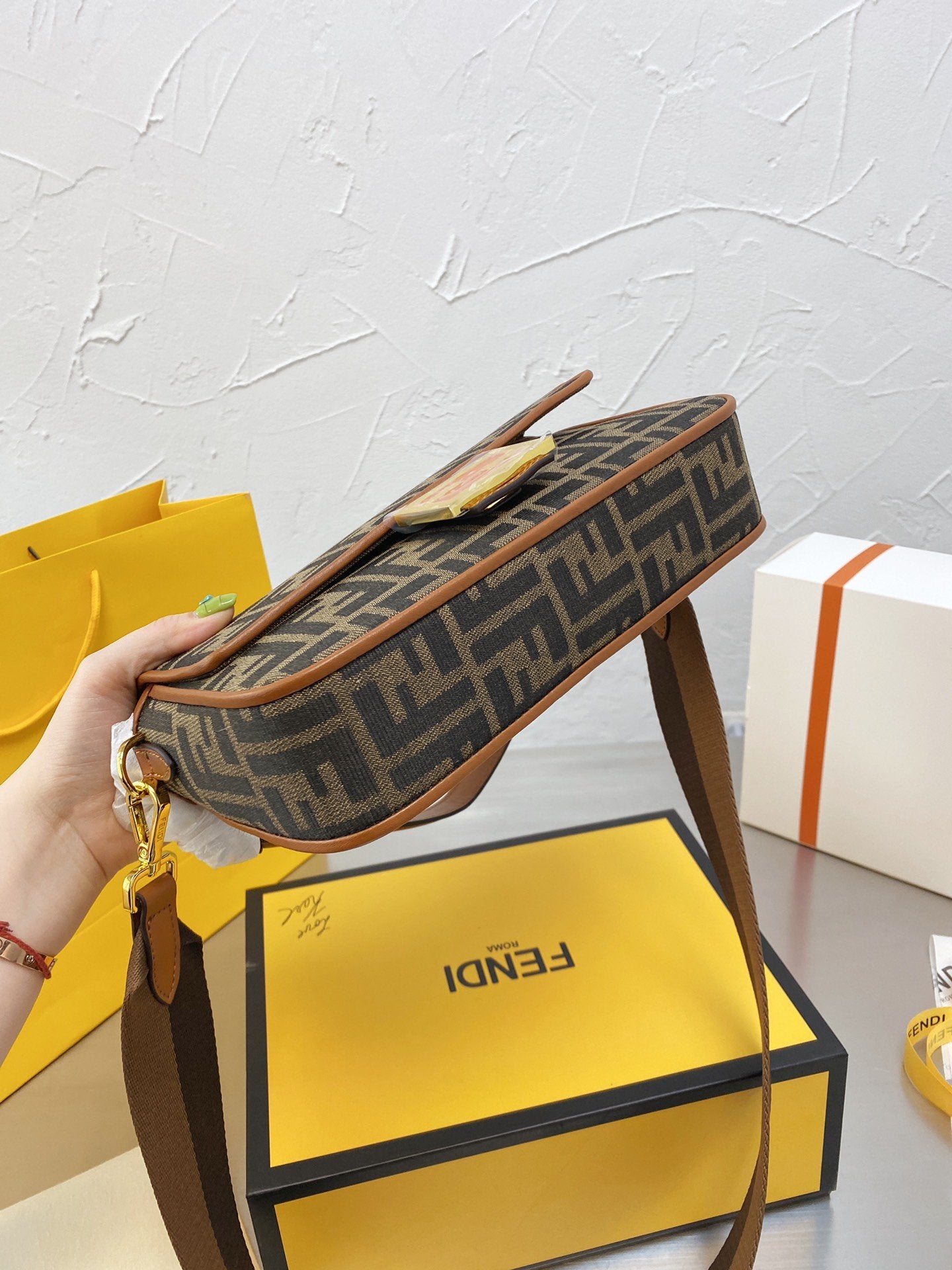 EN - NEW Arrival Bags FEI 136