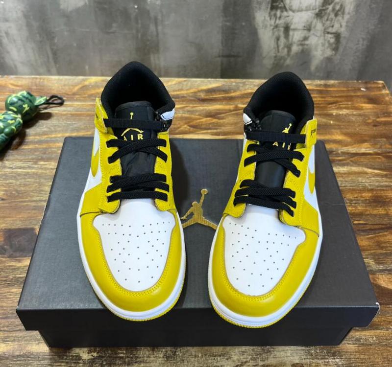 SAMC - NKE Shoes - 397