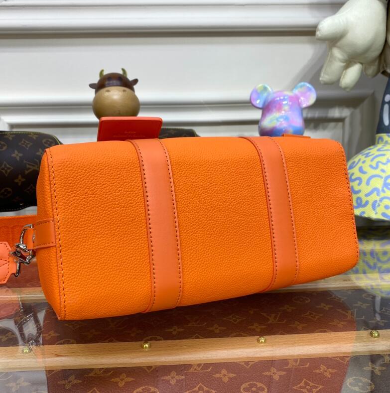 SAMC - LOV Bags - 980