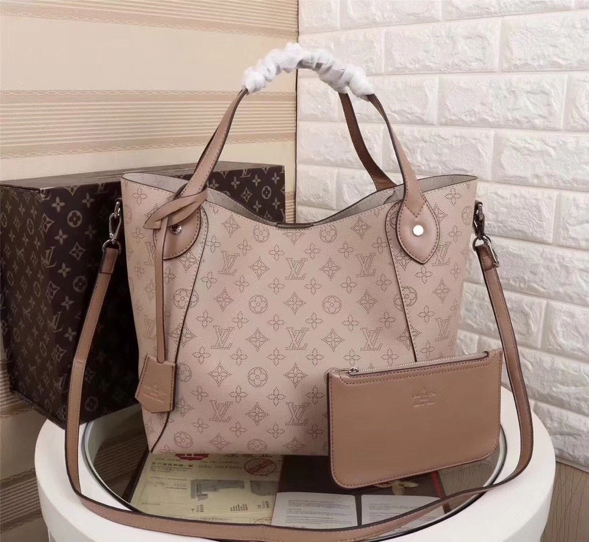 EN - New Arrival Bags LUV 291