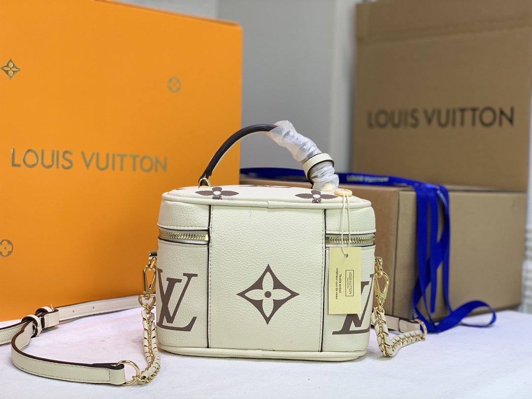 EN - New Arrival Bags LUV 097