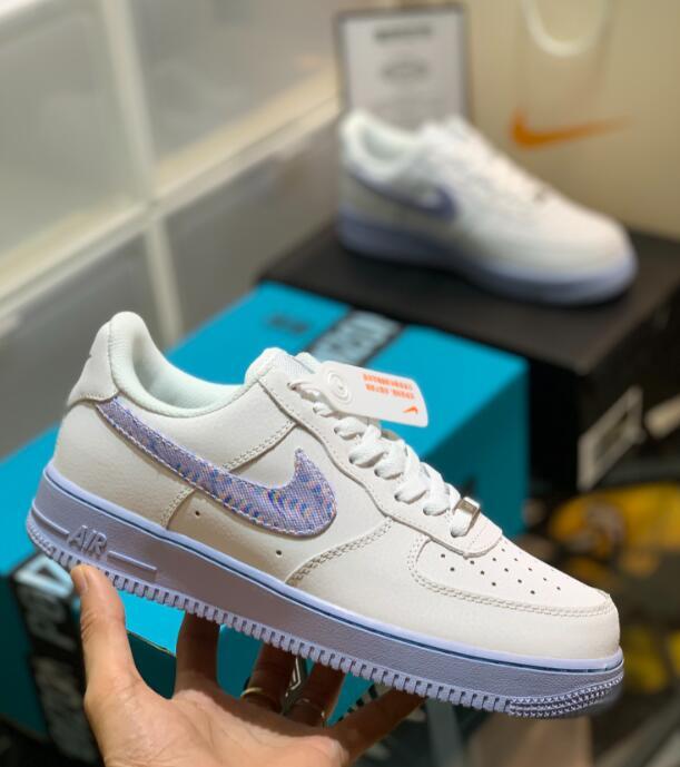 SAMC - NKE Shoes - 664