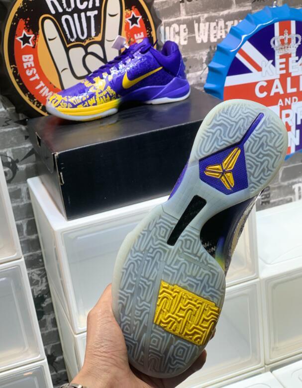 SAMC - NKE Shoes - 622