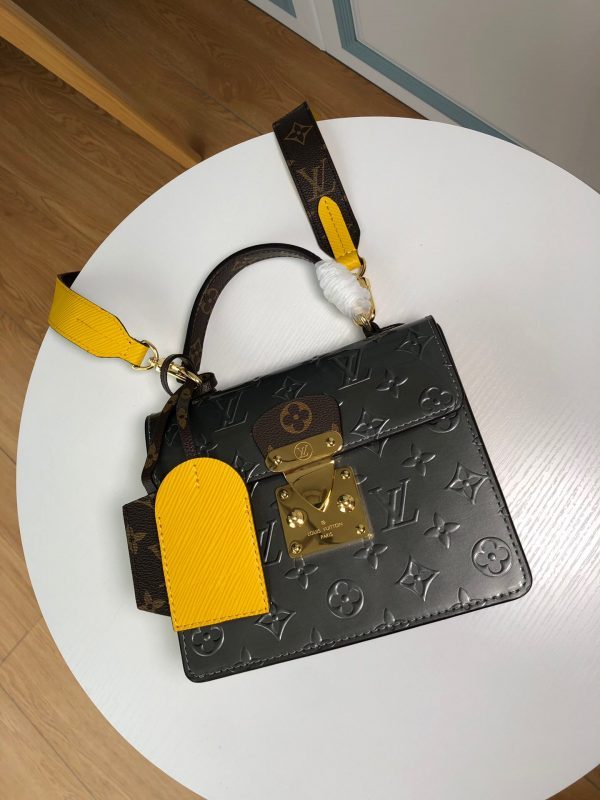 LOV2 Bags - Luxurious Bags  1310
