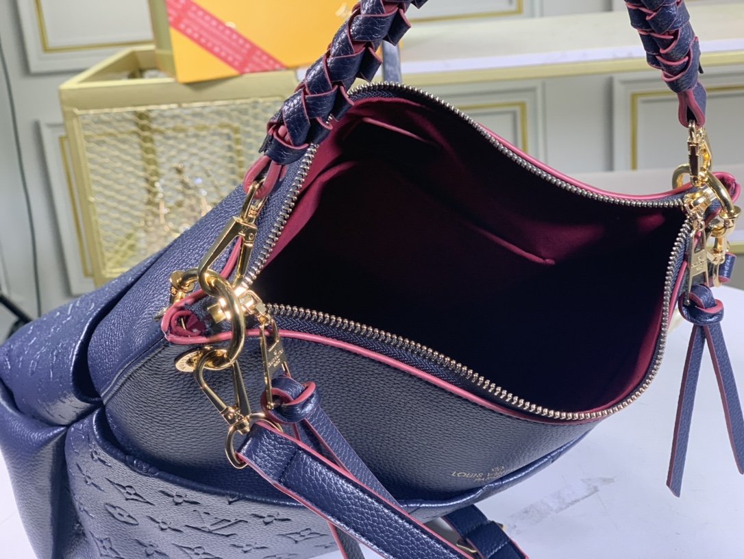 EN - New Arrival Bags LUV 112