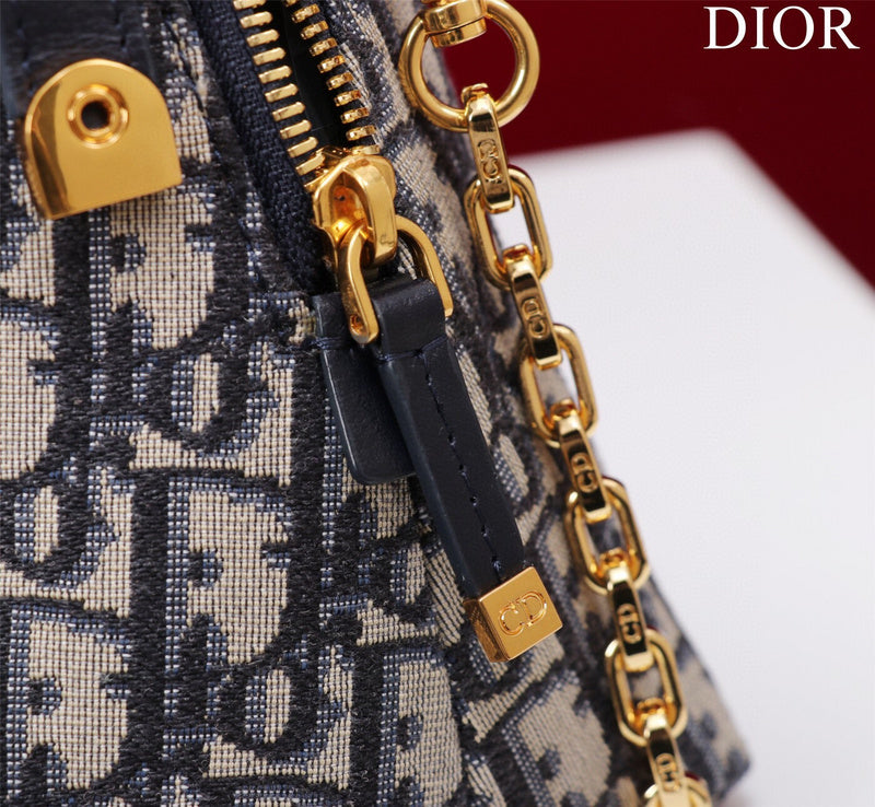 ELE - Dir Bags - 1711