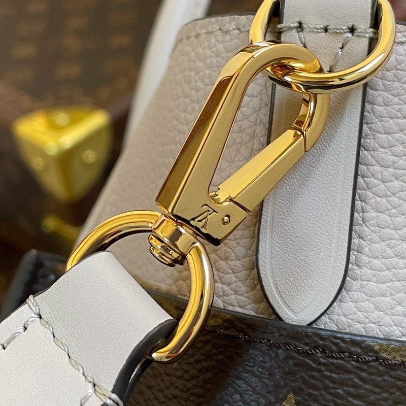 LOV2 Bags - Luxurious Bags  1038