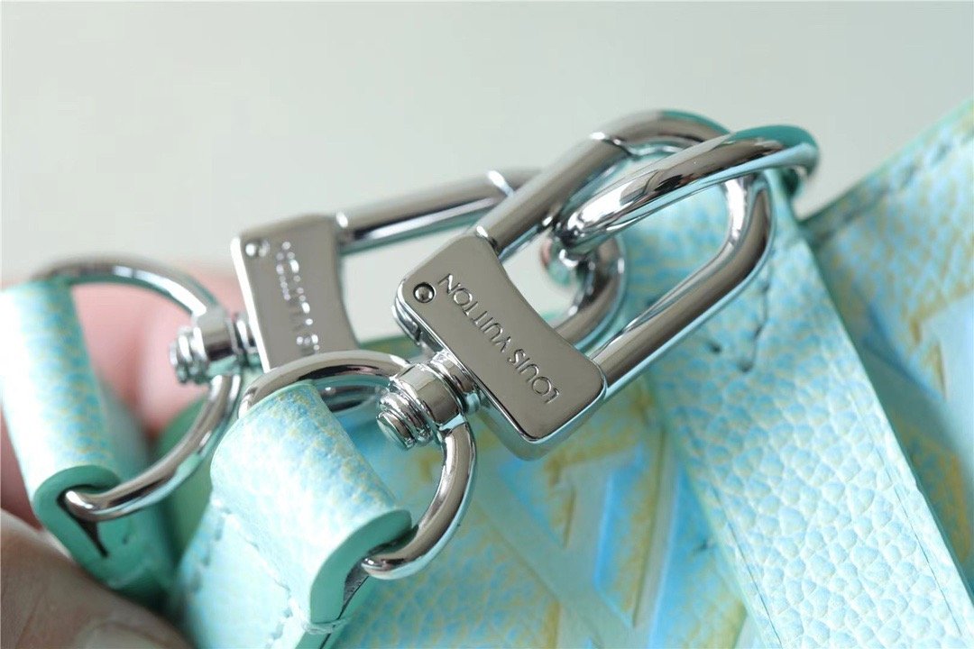 LV NeoNoe GLAMI Monogram Empreinte Mint For Women,  Shoulder And Crossbody Bags 7.9in/20cm LV