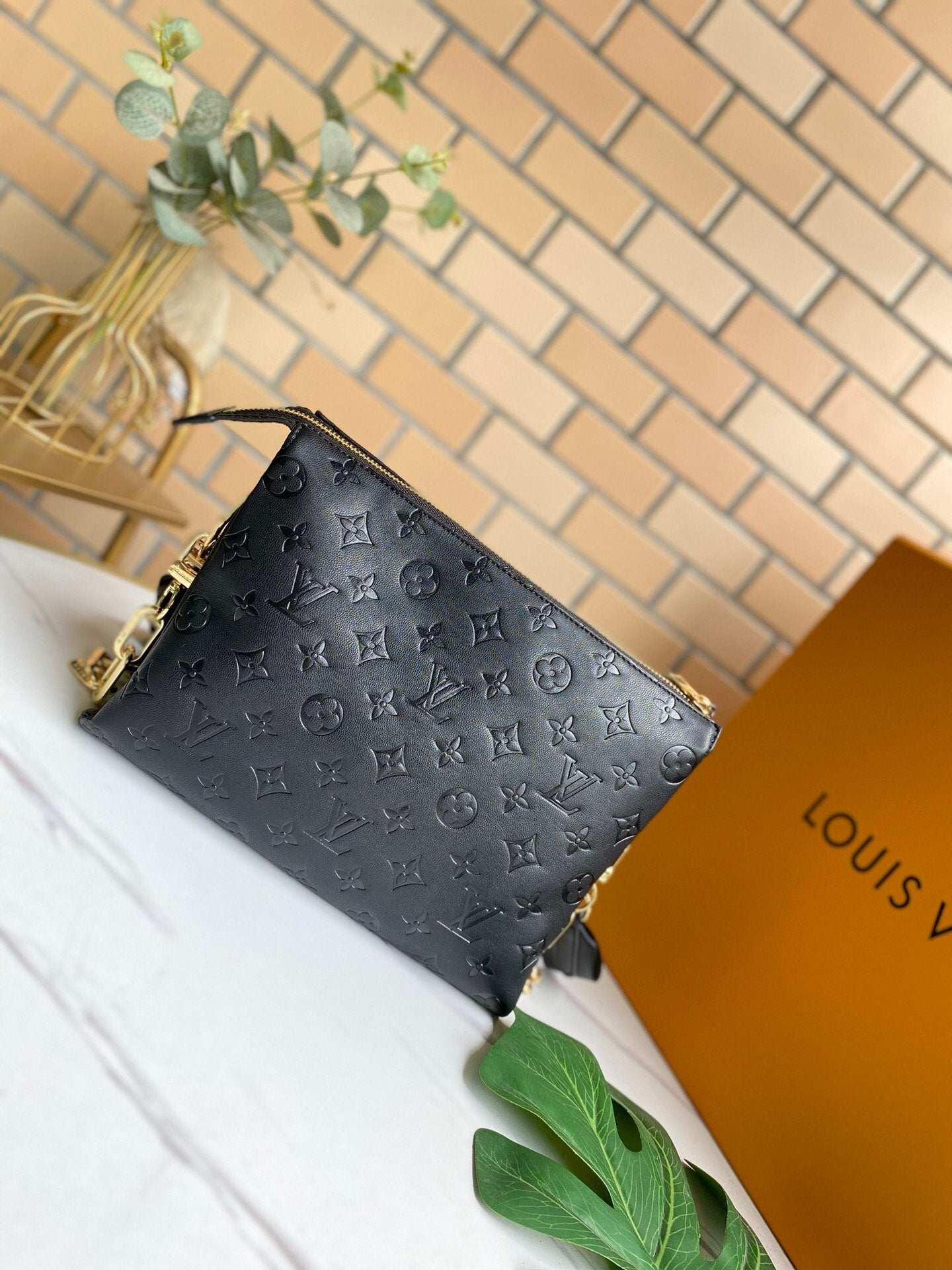 EN - New Arrival Bags LUV 135
