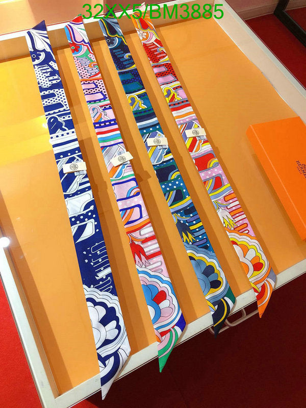 SAMC - HMS Scarves - 319