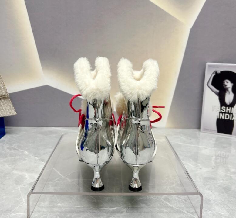 SAMC - NKE Shoes - 180