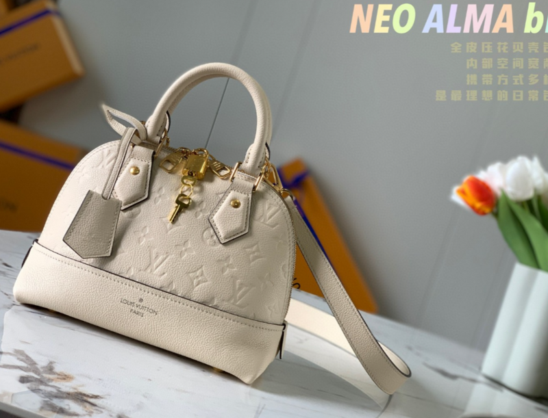 SAMC - LOV Bags - 1353