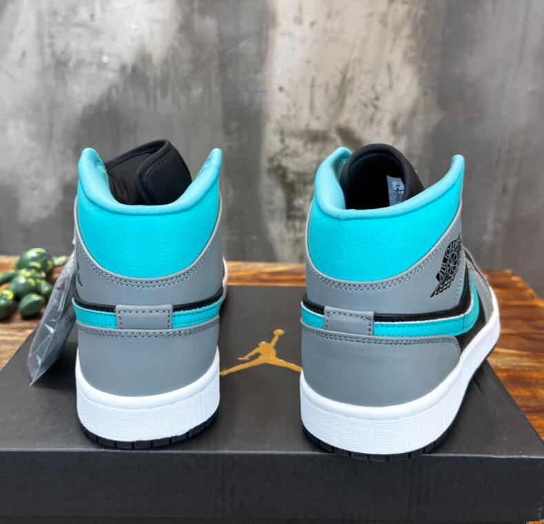 SAMC - NKE Shoes - 912
