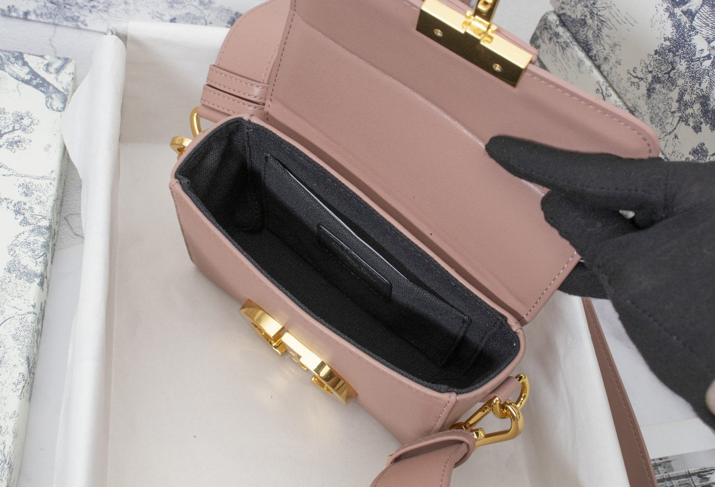 EN - New Arrival Bags DIR 240