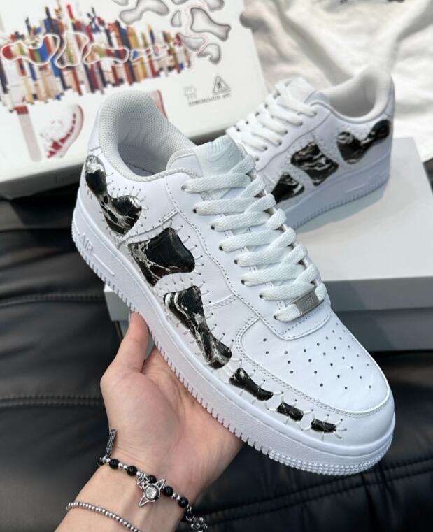SAMC - NKE Shoes - 336