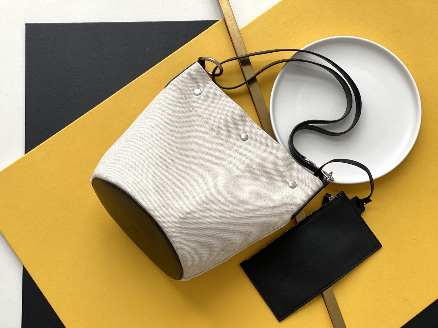 GLAMI Rive Gauche Bucket Bag In Linen With Black Strap For Women 11.4in/30cm YSL 669299FAAAZ9024