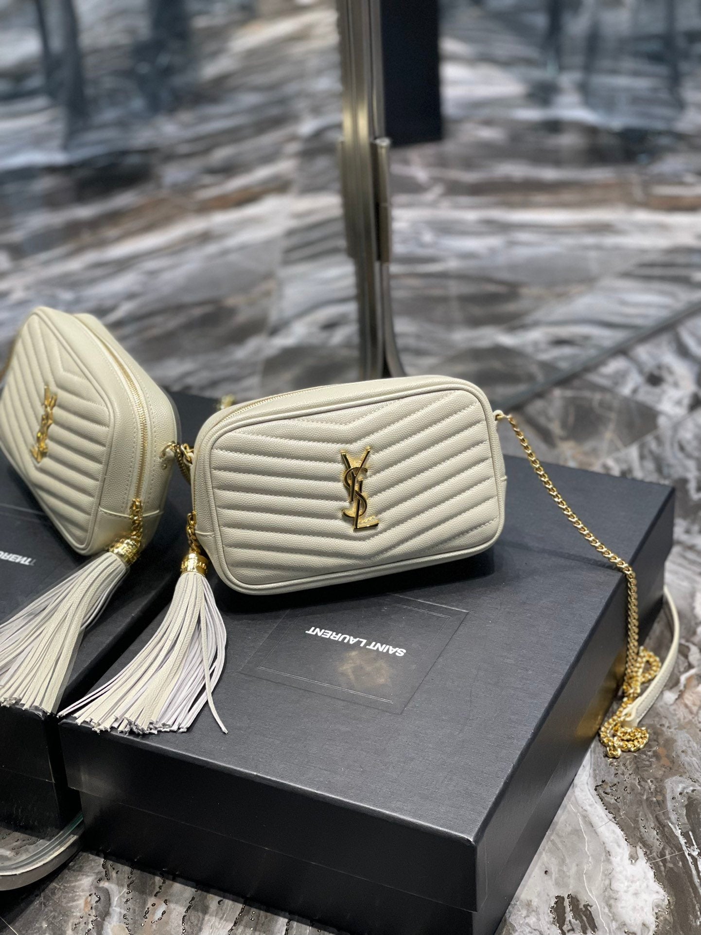 GLAMI Lou Mini Bag White In Quilted Grain De Poudre With Gold Hardware For Women 7.4in/19cm YSl 6125791GF019207