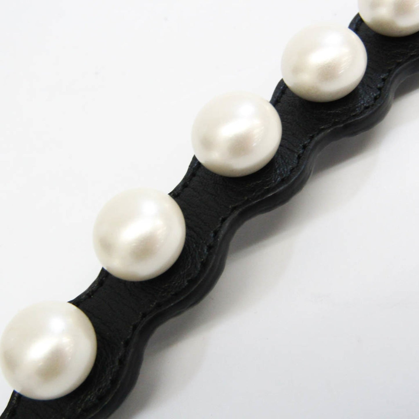 FENDI Faux Pearl Choker Leather,Metal Bangle Black,Gold