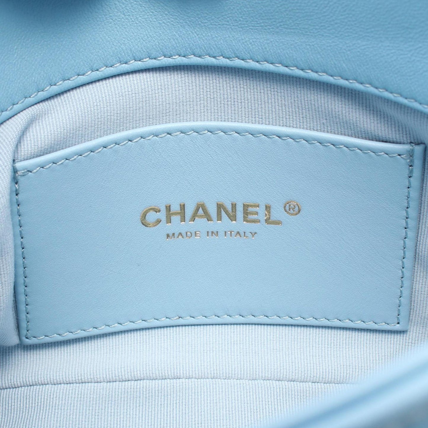 Chanel Luxury Leather Hobo Bag with Metal Fittings