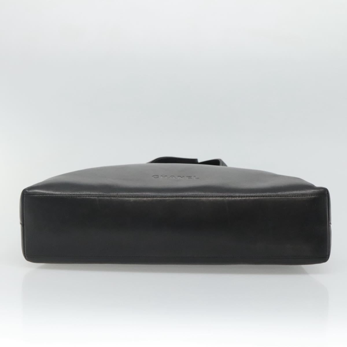 Chanel Leather Shoulder Bag