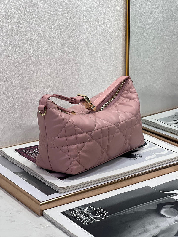 ELE - Dir Bags - 182