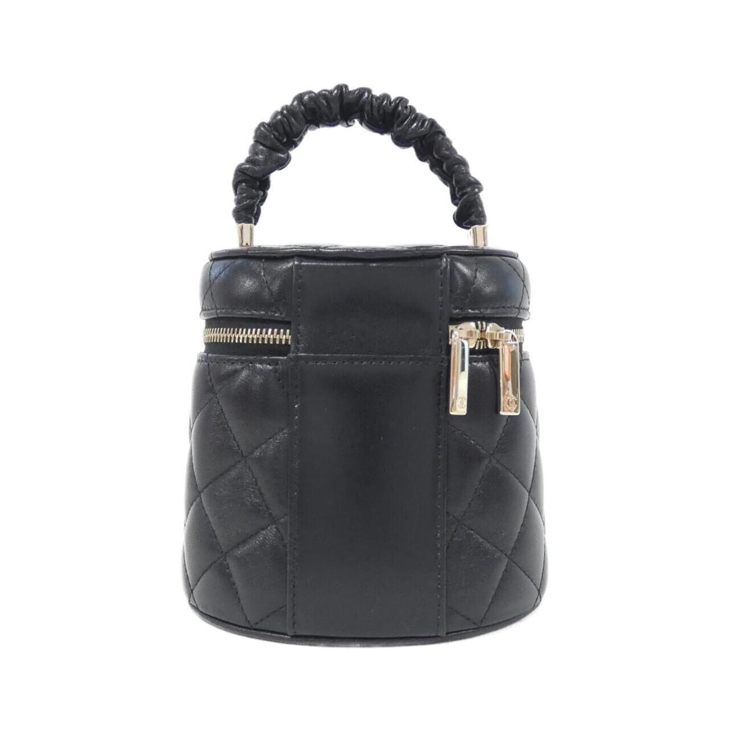 Chanel Leather Coco Handle Handbag in Good Condition