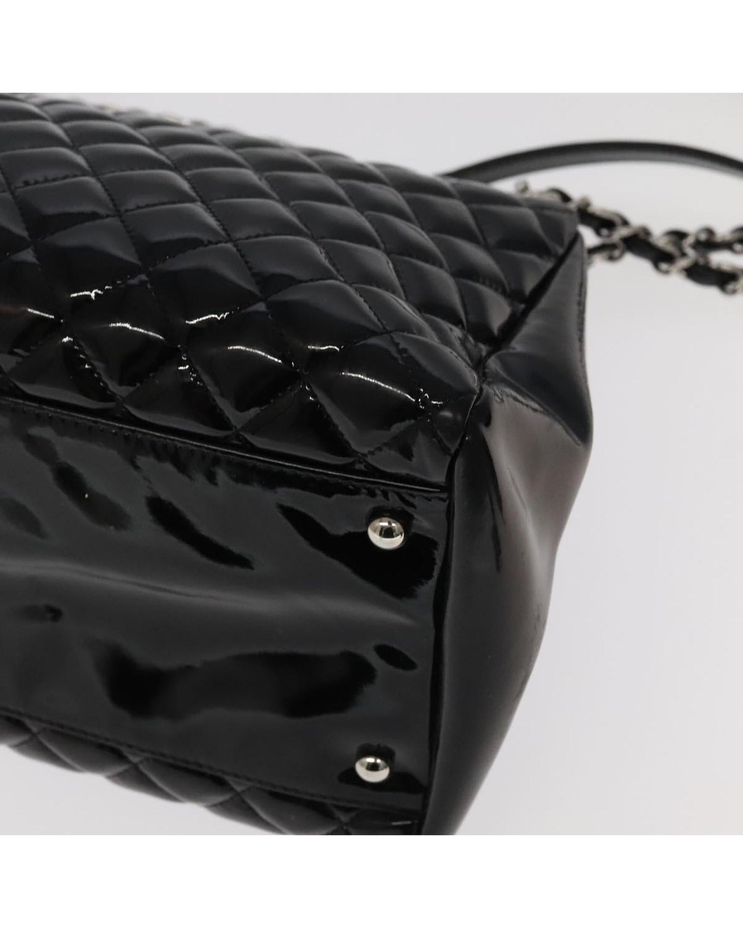 CHANEL Matelasse Chain Shoulder Bag with Enamel Finish and CC Logo