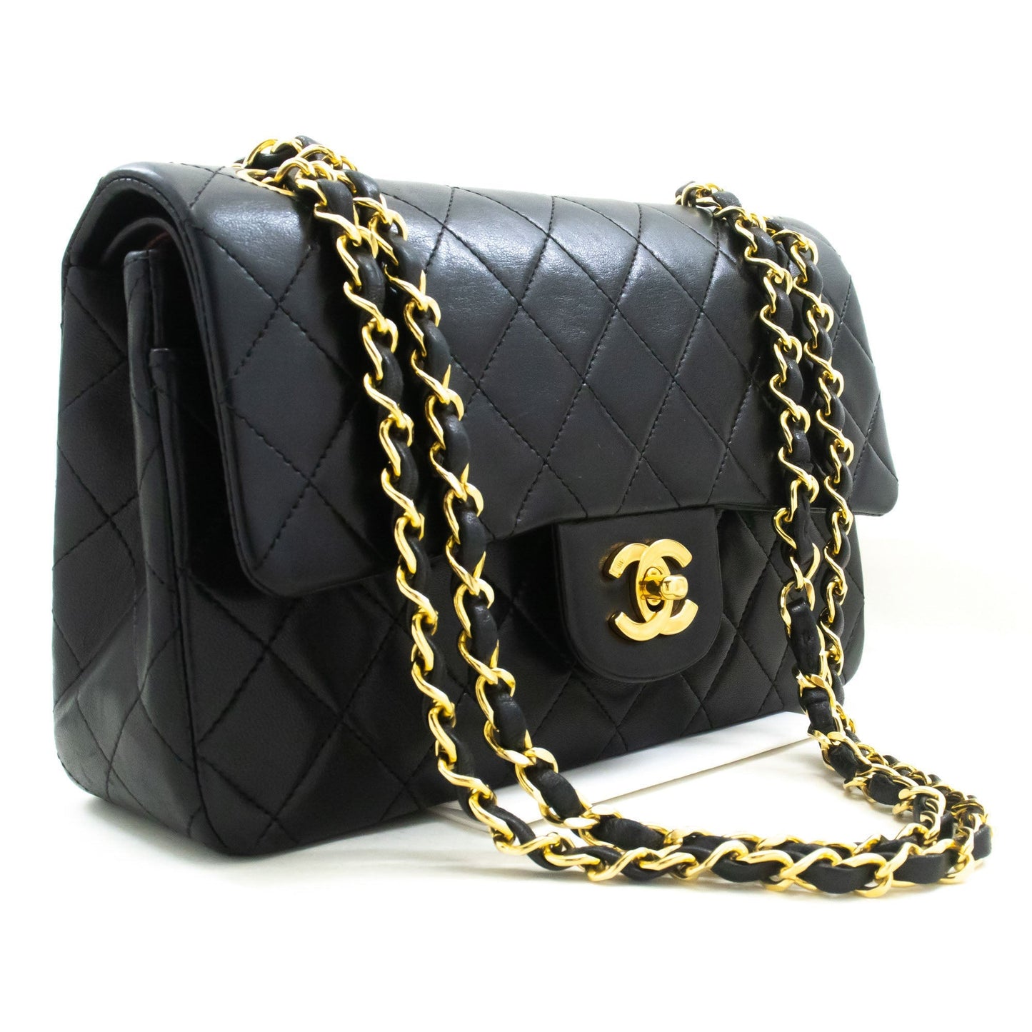 Chanel Classic Flap Bag Medium Quilted Leather