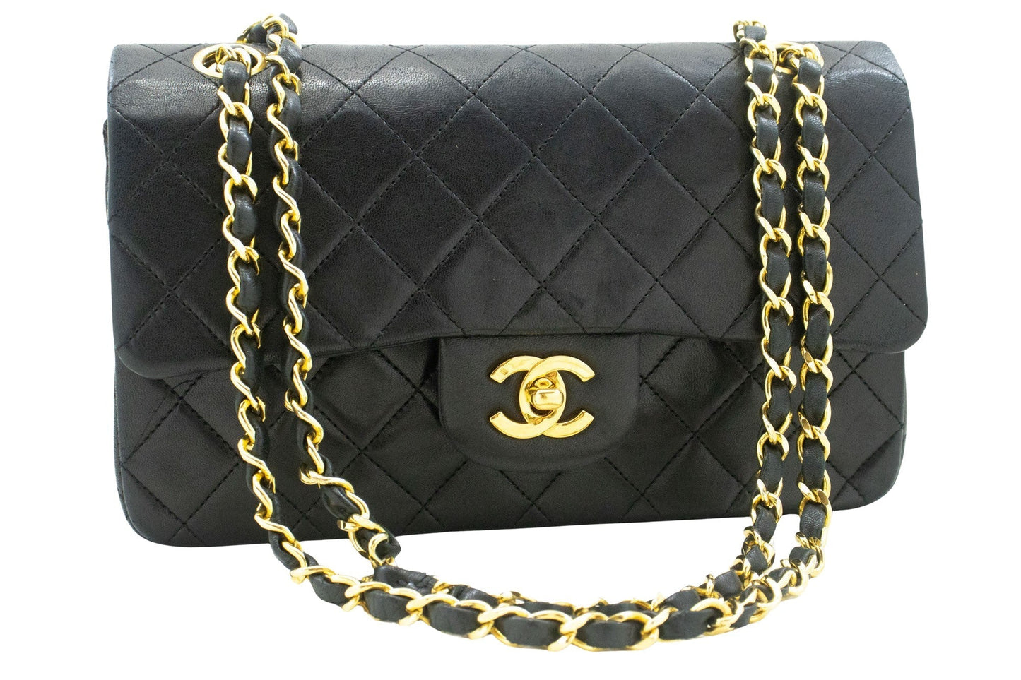 Chanel Classic Flap Bag Medium Quilted Leather