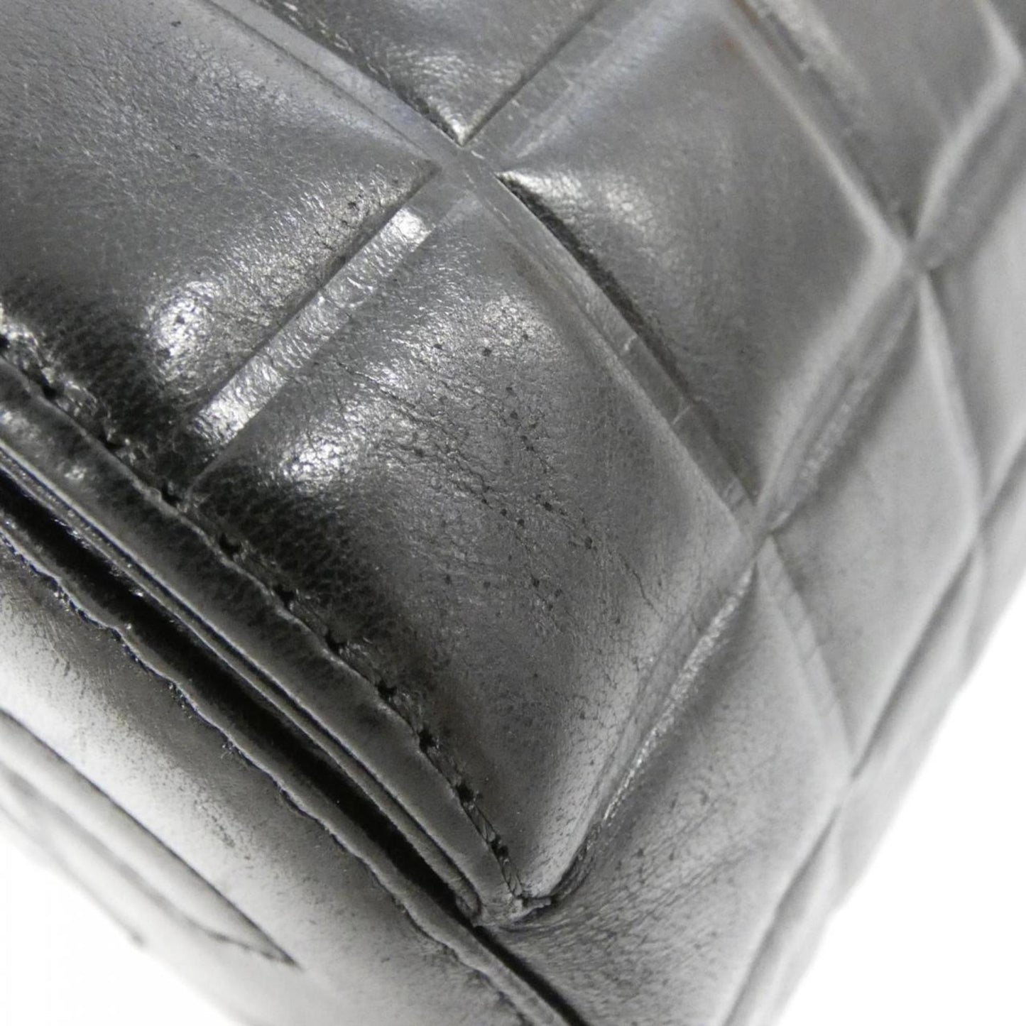 Chanel Quilted Leather Shoulder Bag