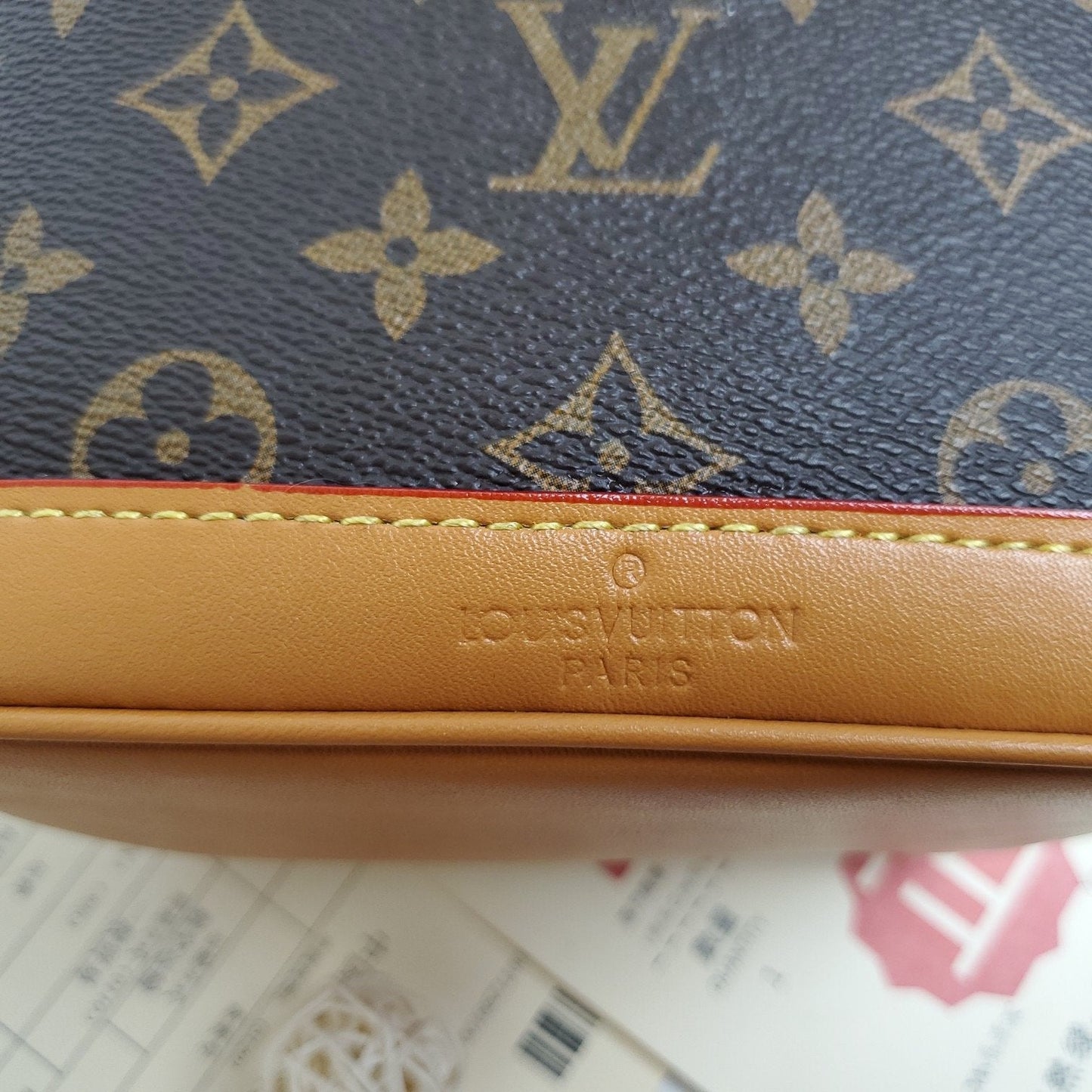 EN - New Arrival Bags LUV 221