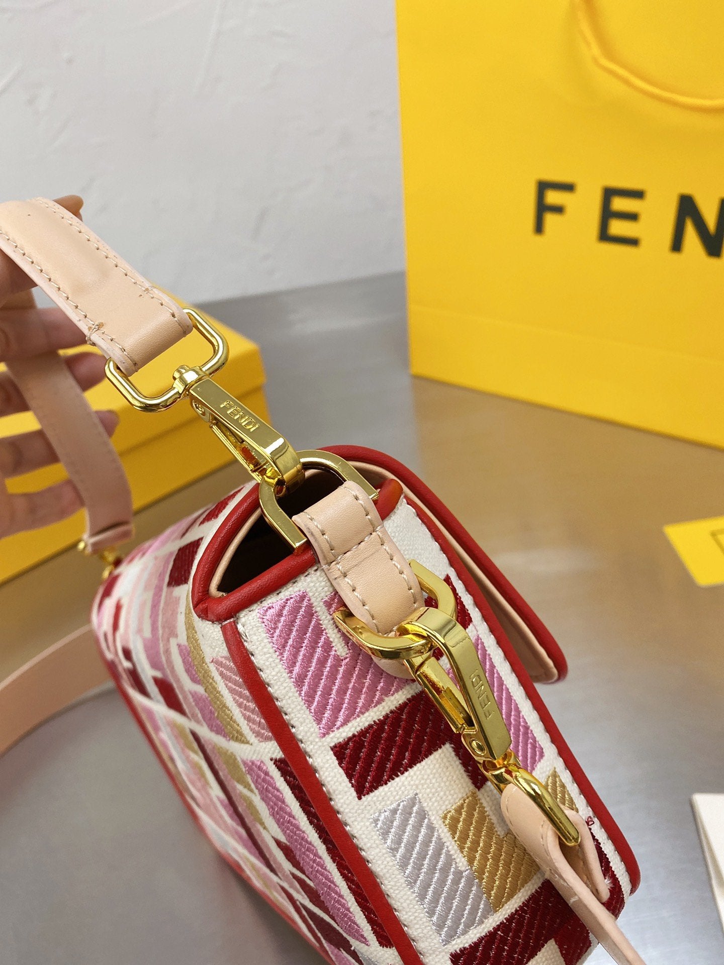 EN - NEW Arrival Bags FEI 119