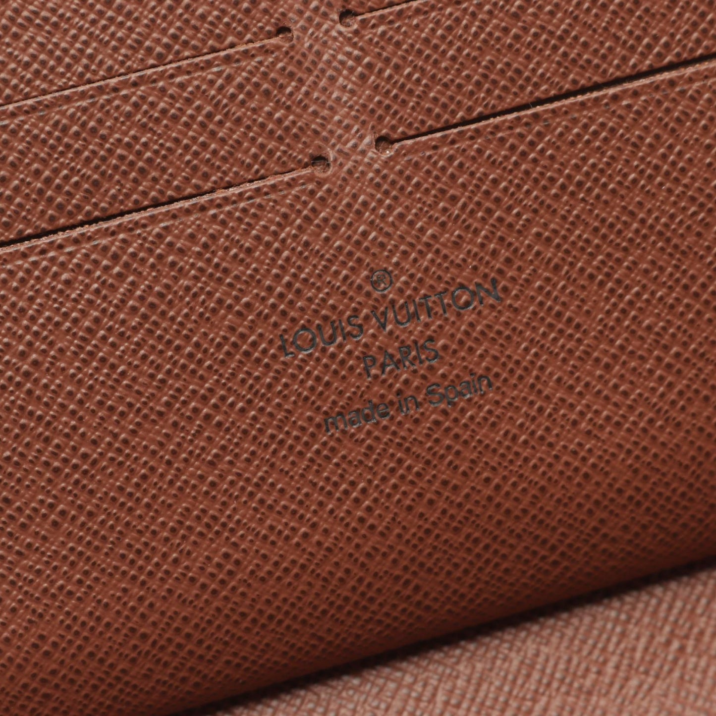 Louis Vuitton Zippy Organizer Wallet M62581