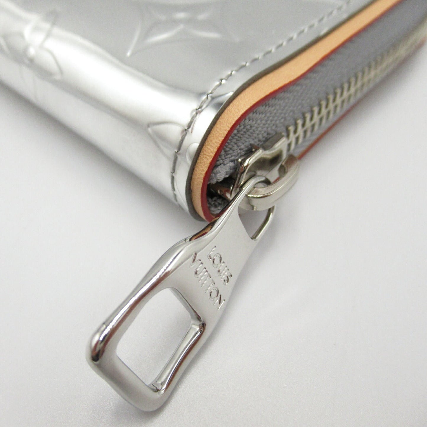 Louis Vuitton Zippy Wallet Vertical Monogram M80808